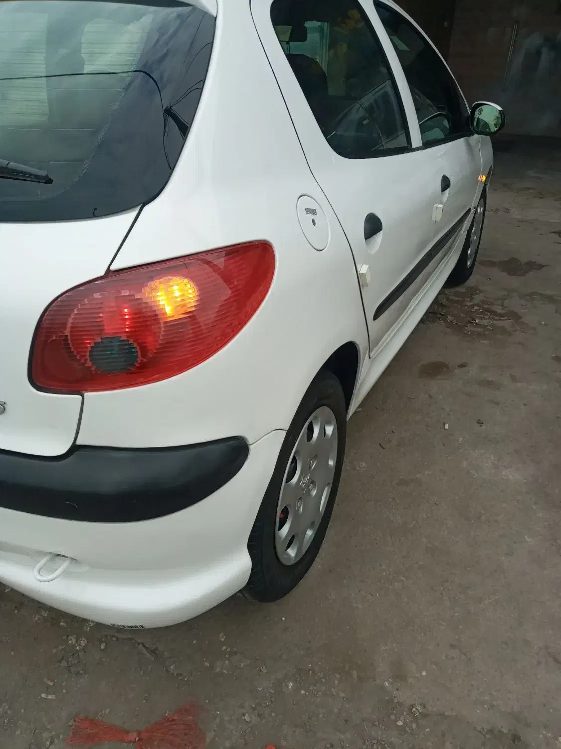 پژوه ۲۰۶ مدل ۹۰ کروز کنترل مدیران خودرو|خودرو سواری و وانت|رشت, پسیخان|دیوار