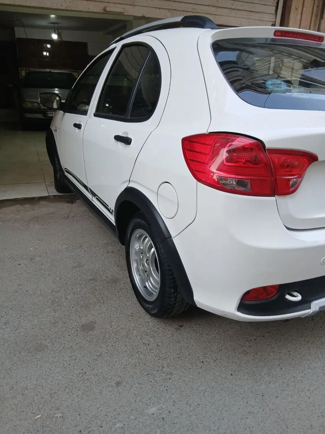 کوییک مدل۱۴۰۱ سفید مشکی|خودرو سواری و وانت|رباط‌کریم, نصیرشهر|دیوار