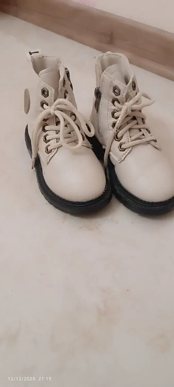 پوتین بچگانه|کفش و لباس بچه|قزوین, |دیوار