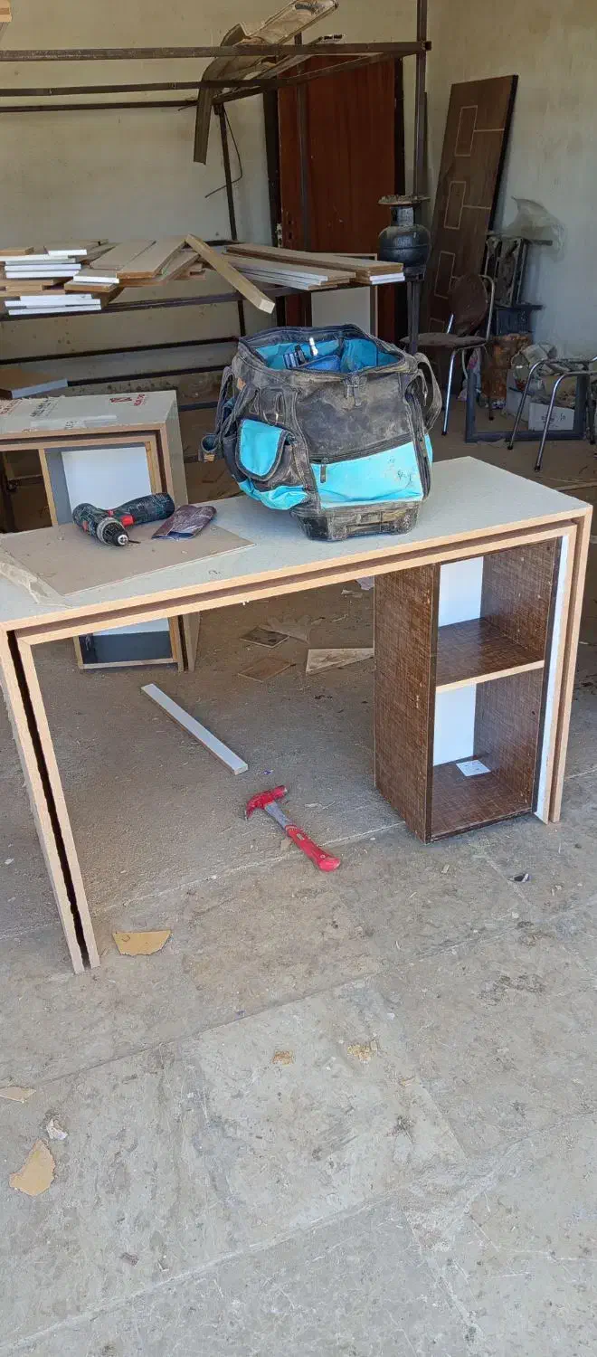 میز مطالعه.جنس درجه یک.تعداد مهدود|میز تحریر و کامپیوتر|یاسوج, |دیوار