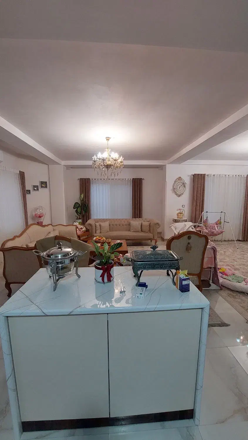 آپارتمان ۱۲۰متری تک واحدی|فروش آپارتمان|کلاچای, |دیوار