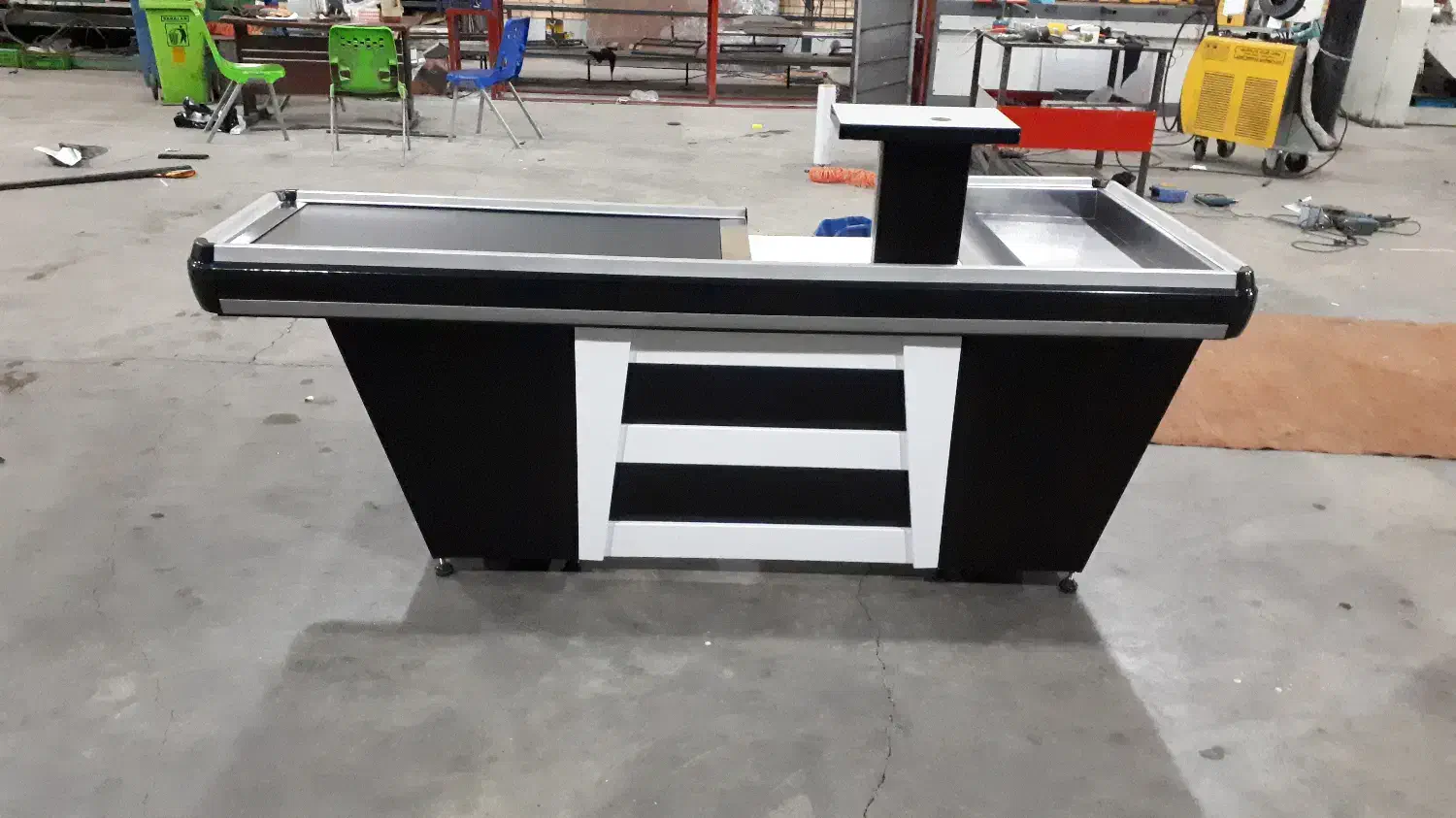 میز فلزی - میز چک اوت هایپر مارکت|فروشگاه و مغازه|گرگان, |دیوار