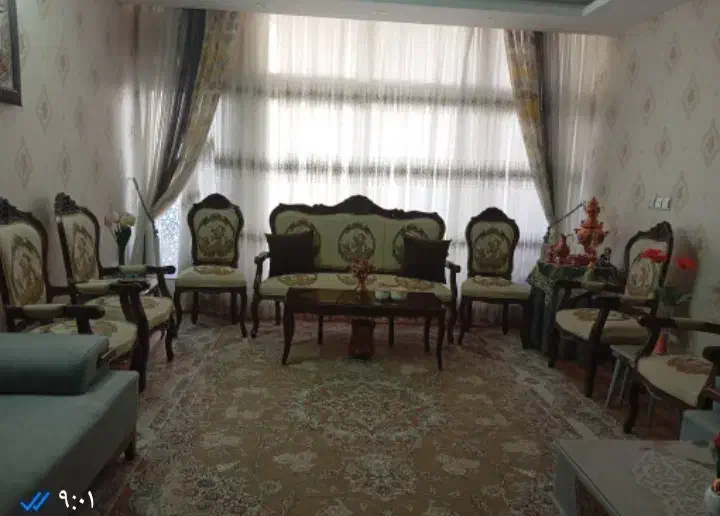 مبل سلطنتی 9نفره با میز جلو نو 7ملیون|مبلمان خانگی و میز عسلی|اصفهان, بهاران|دیوار