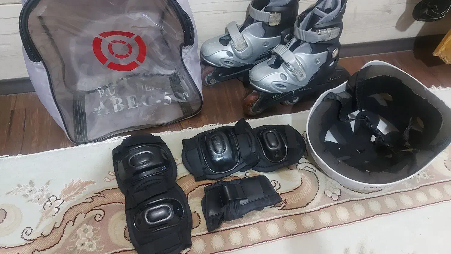 کفش اسکیت|دوچرخه، اسکیت، اسکوتر|یزد, |دیوار