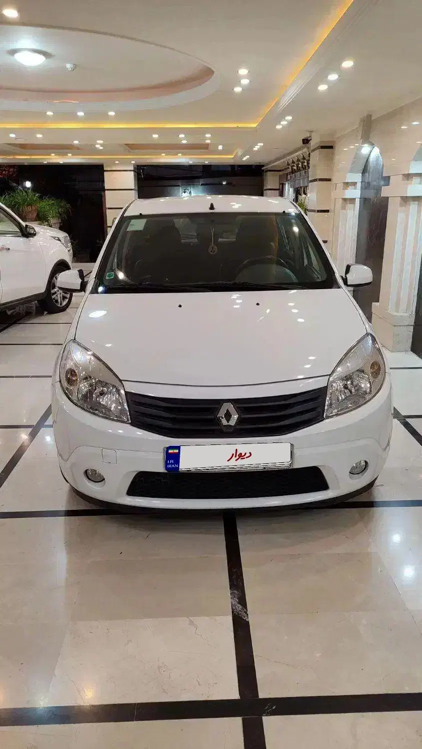 رنو ساندرو اتوماتیک بدون رنگ مدل95 فوق العاده سالم|خودرو سواری و وانت|تهران, نیروی هوایی (پیروزی)|دیوار