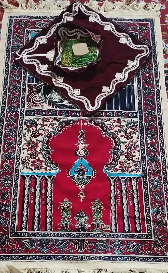 سجاده نماز|گلیم، جاجیم، گبه|رفسنجان, |دیوار