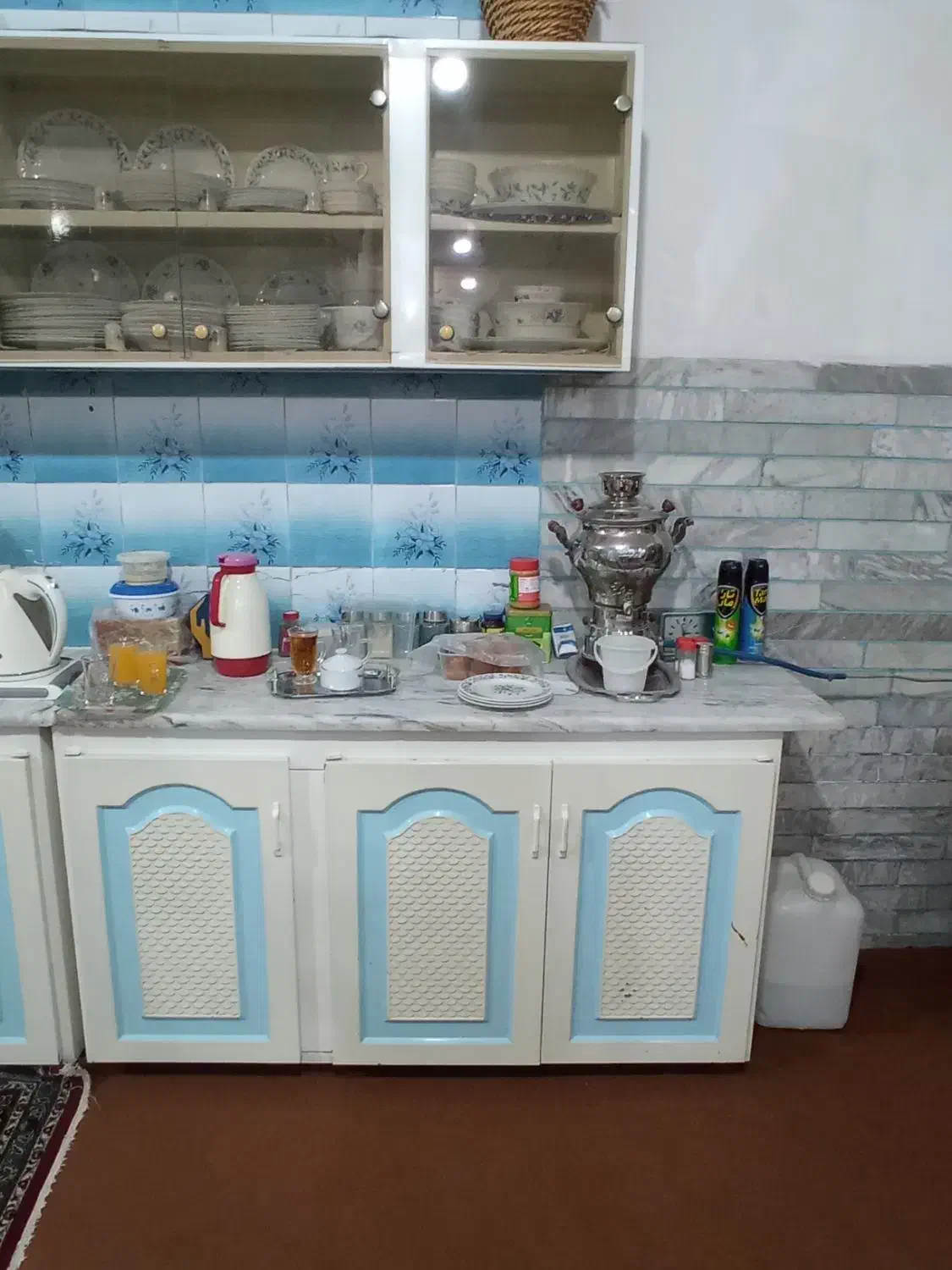 کابینت فلزی تمیز و سالم|مصالح و تجهیزات ساختمان|زرند, |دیوار