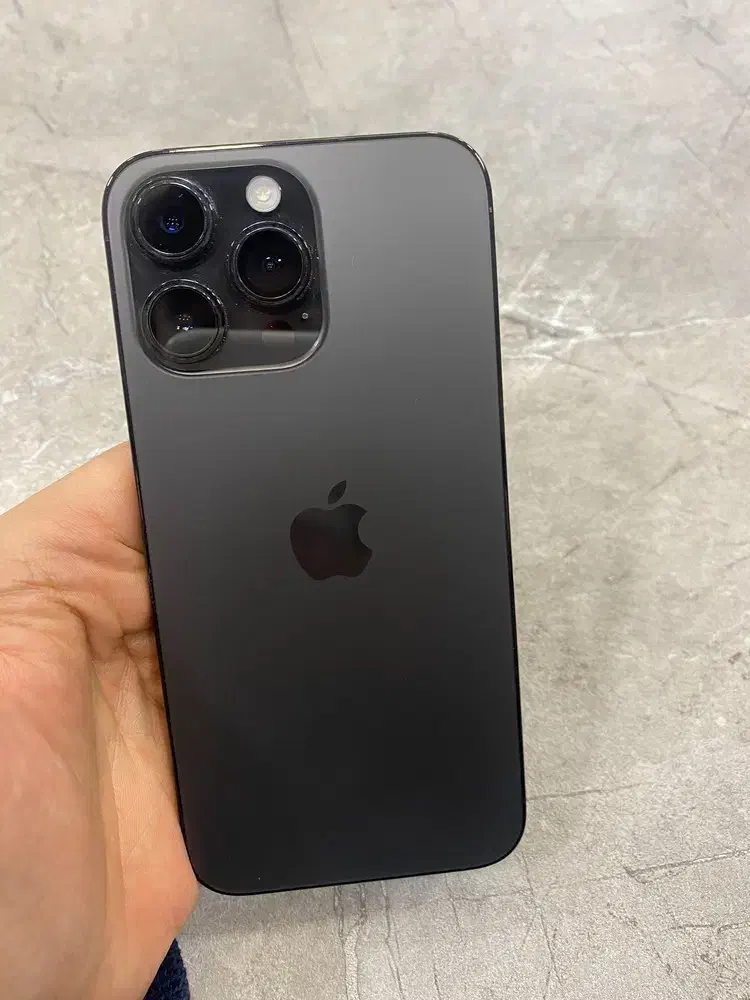 ۱۴ پرومکس|موبایل|آبیک, |دیوار