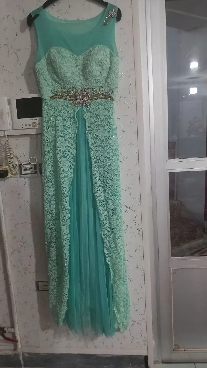 لباس مجلسی|لباس|سراب, |دیوار