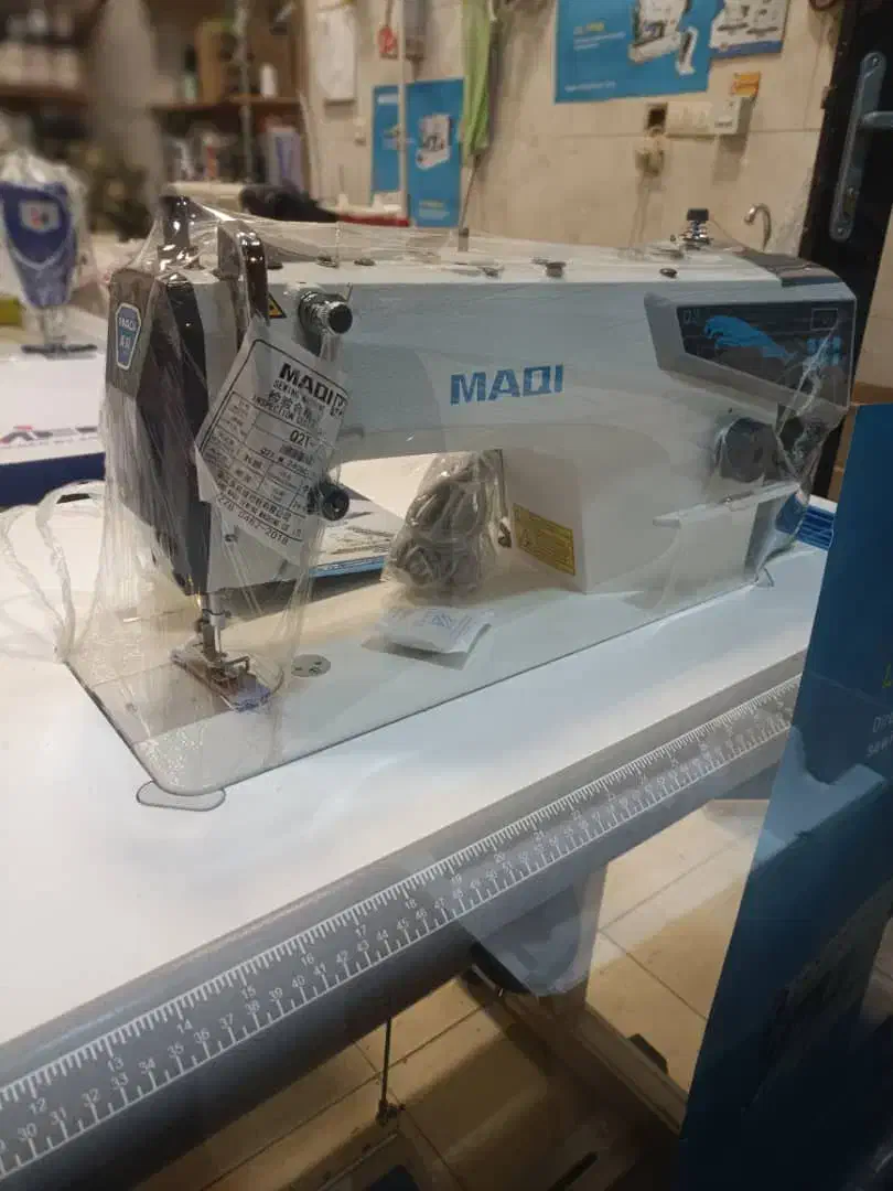 چرخ راسته دوز مگی و راسته دوز منزو|چرخ خیاطی و ریسندگی|کرمانشاه, |دیوار