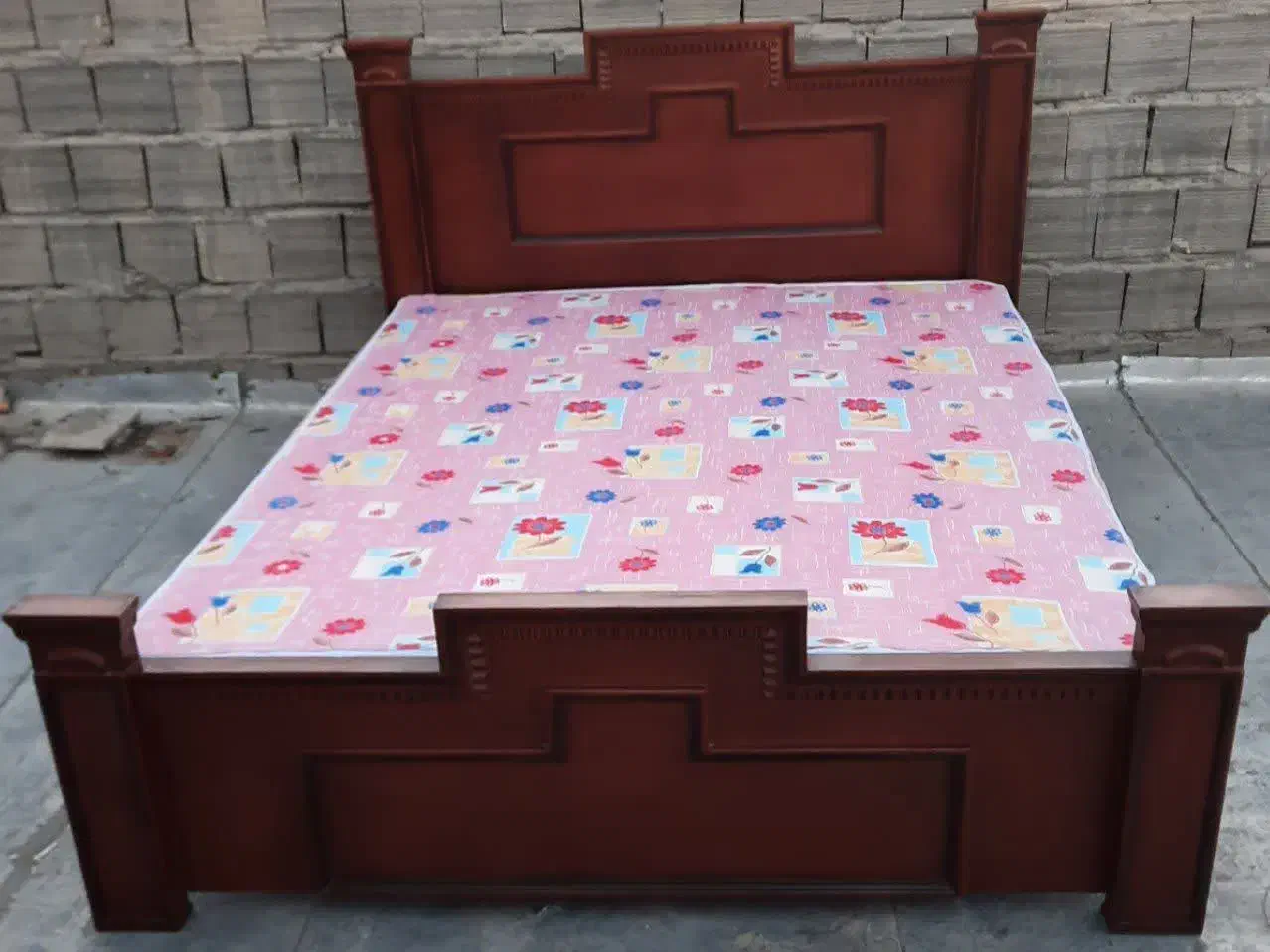 تخت دو نفره در حد نو|تخت و سرویس خواب|اصفهان, شهرک کاوه|دیوار