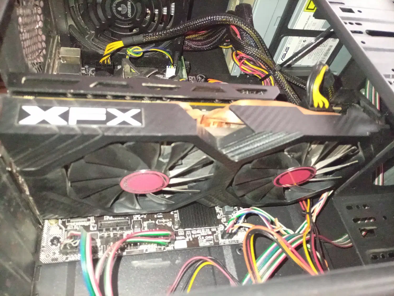 کارت گرافیک 8گیگ  XFX RX-580|قطعات و لوازم جانبی رایانه|رباطکریم, رباطکریم|دیوار