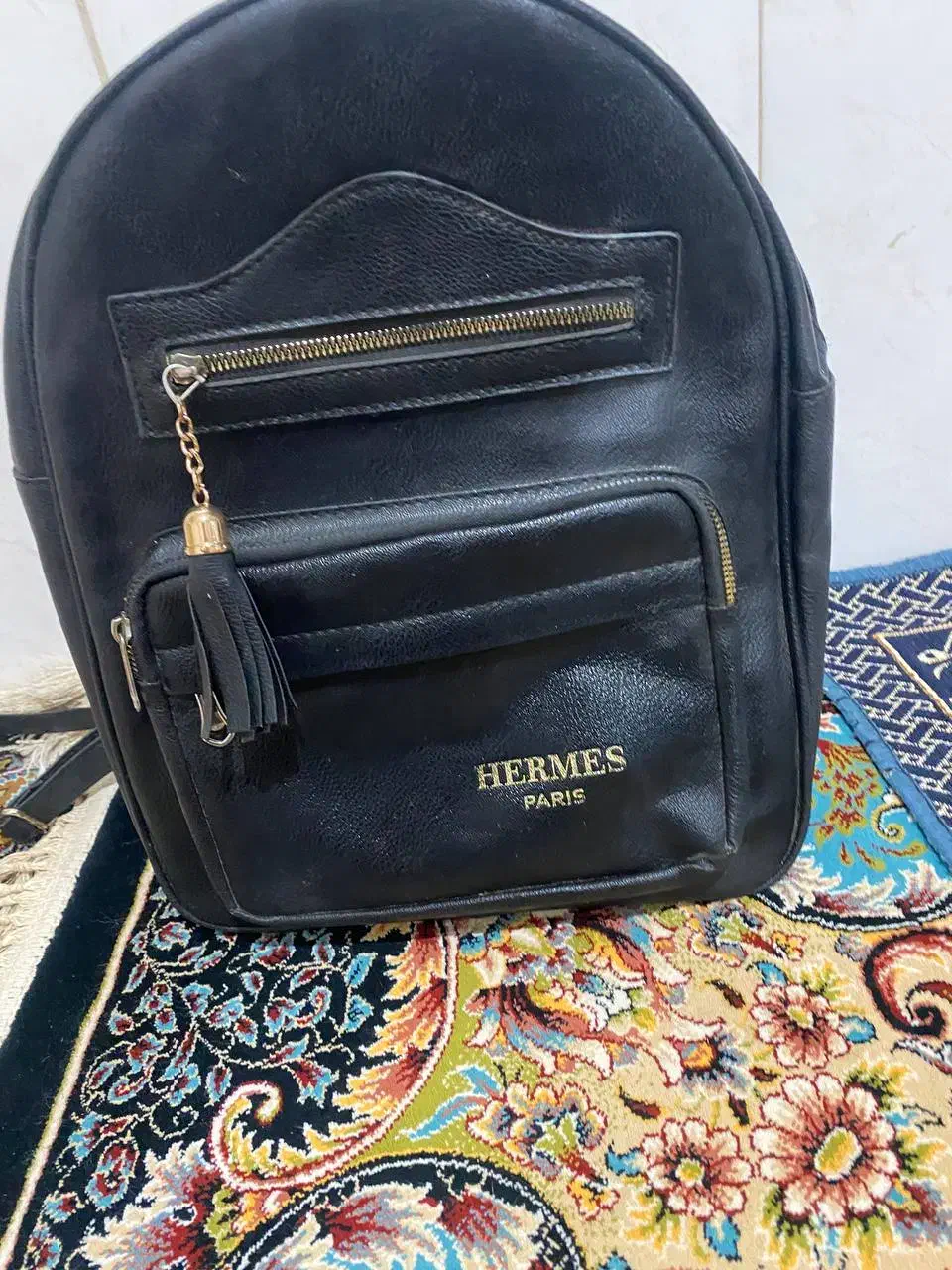 کیف|کیف، کفش، کمربند|نیشابور, بنیاد شهید|دیوار