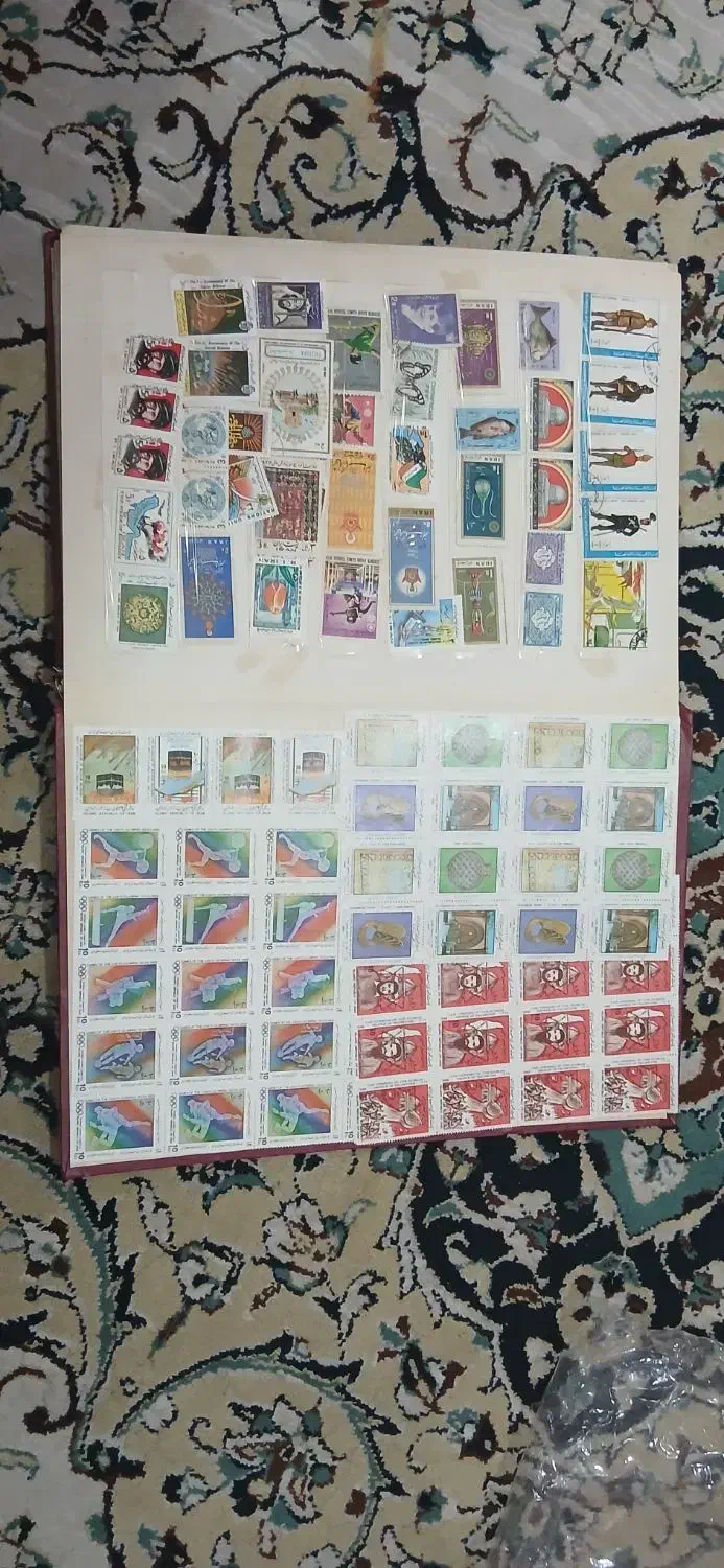 آلبوم کامل تمبر قدیمی|کلکسیون سکه، تمبر، اسکناس|کاشان, معلم|دیوار