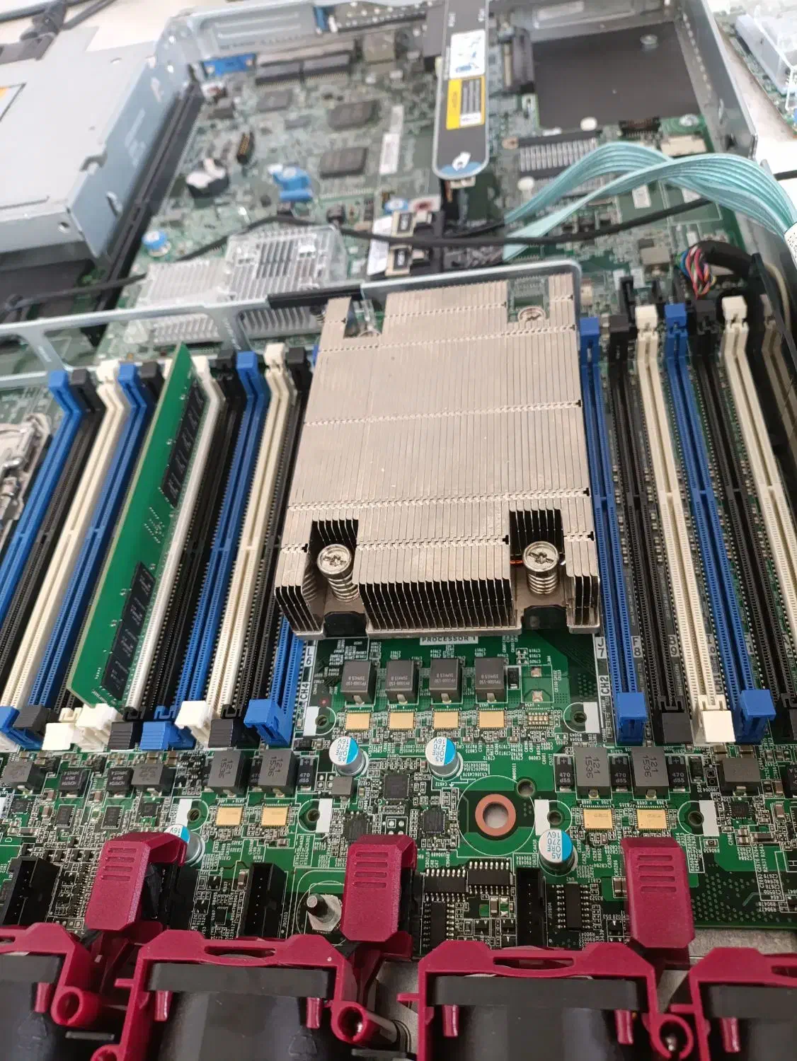 HPE dl360 g9 1unit|مودم و تجهیزات شبکه|تهران, میدان ولیعصر|دیوار