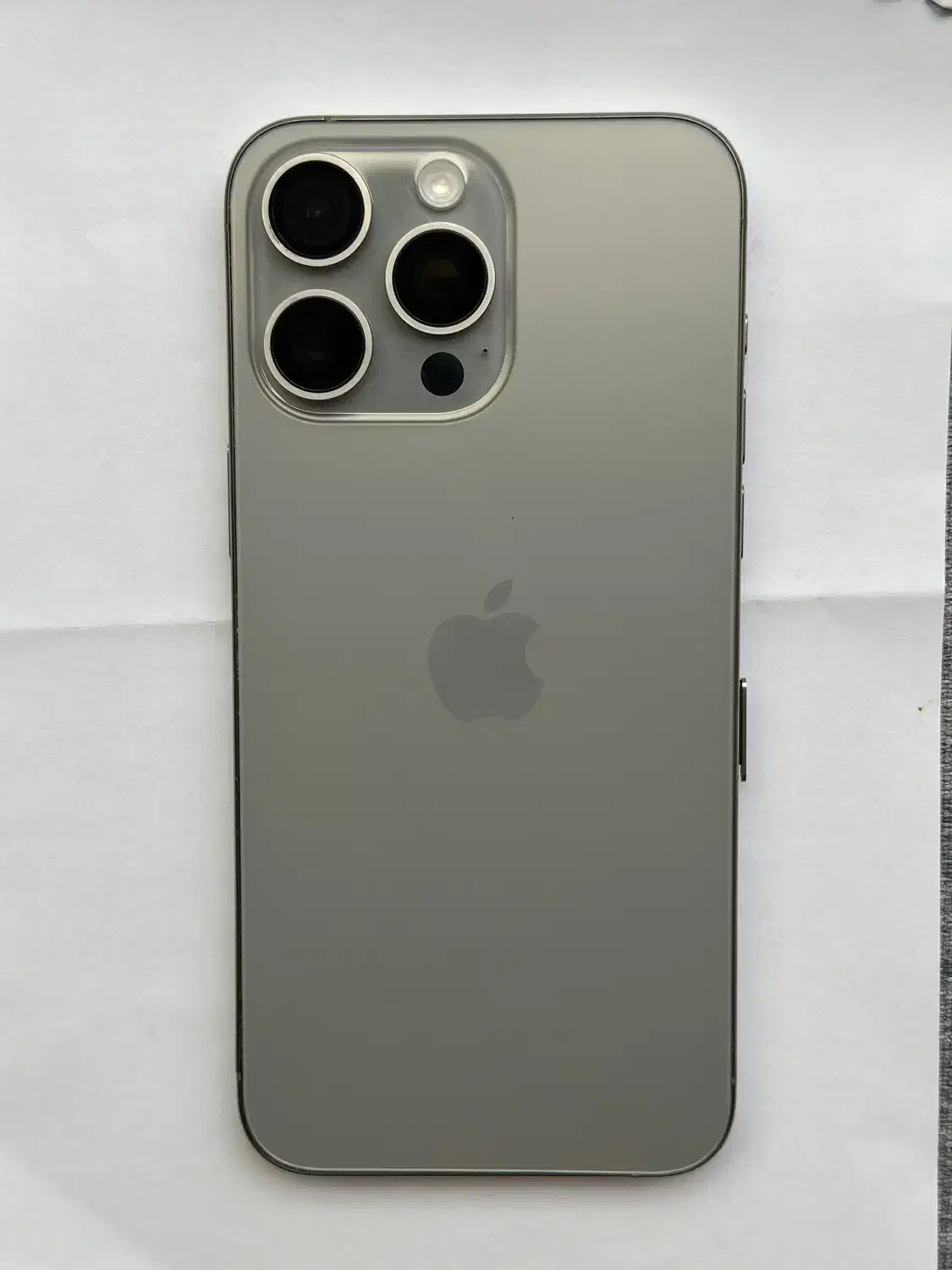 ایفون ۱۵ پرو مکس|موبایل|فردیس, نسترن شرقی|دیوار