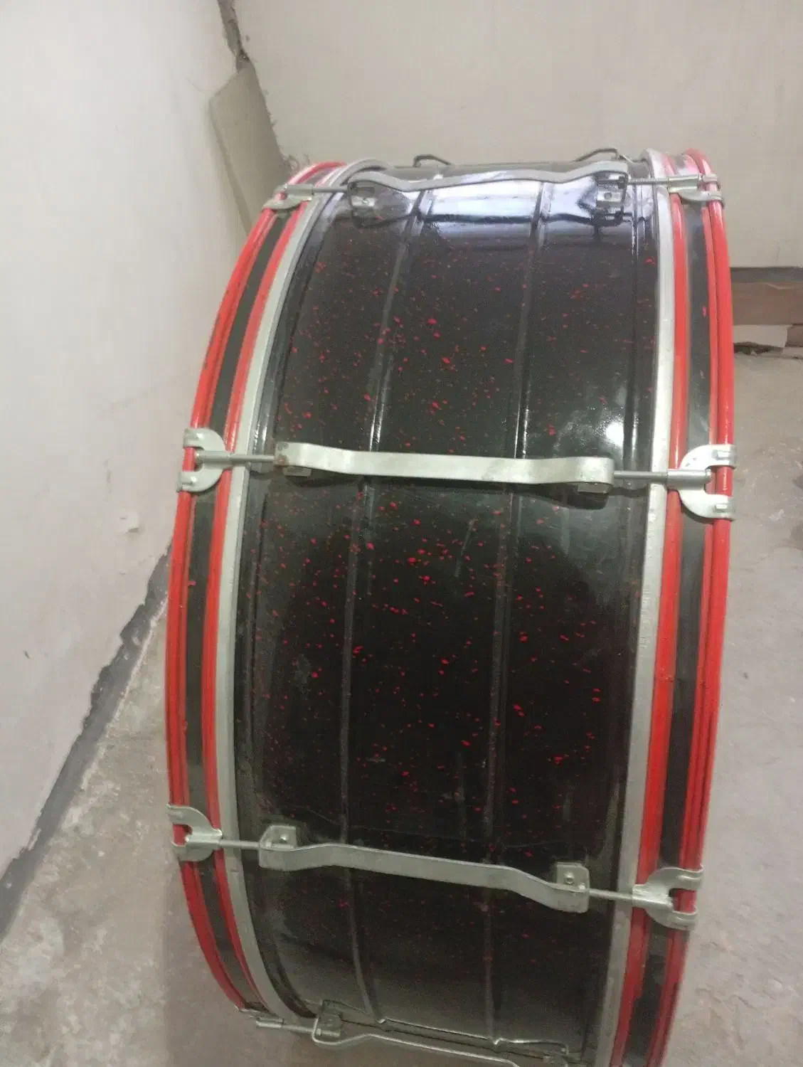 طبل|آلات موسیقی|آبیک, |دیوار