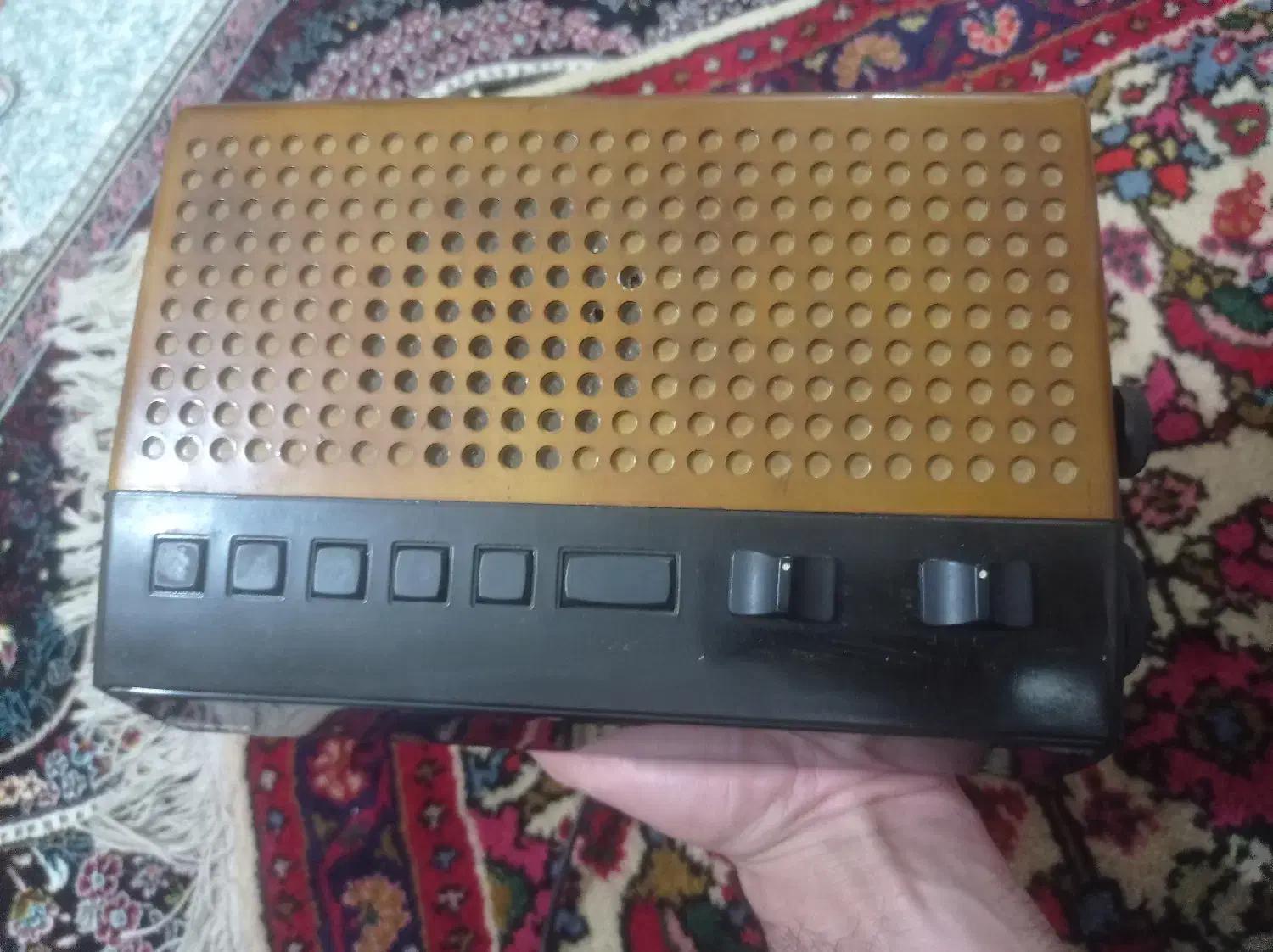 رادیو ساعت خیلی قدیمی|کلکسیون اشیاء عتیقه|ملایر, |دیوار