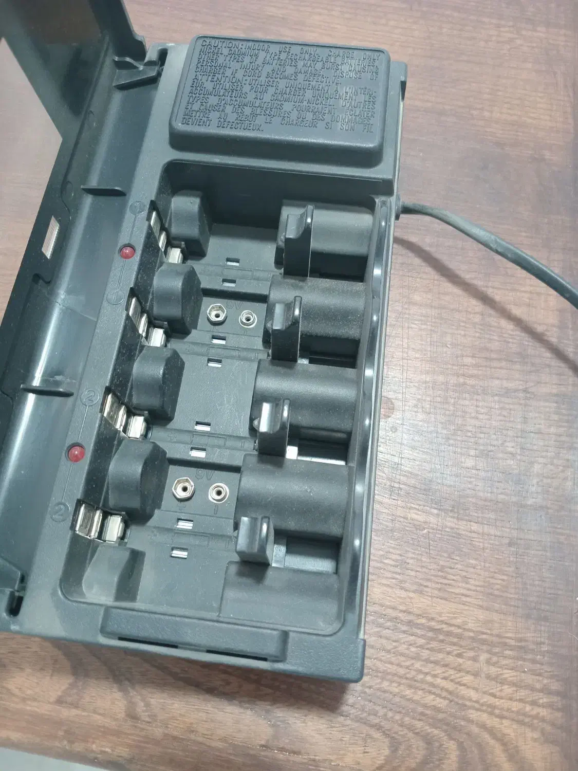 شارژر باتری قلمی تا ۹ ولت|دوربین عکاسی و فیلم‌برداری|قائم‌شهر, |دیوار