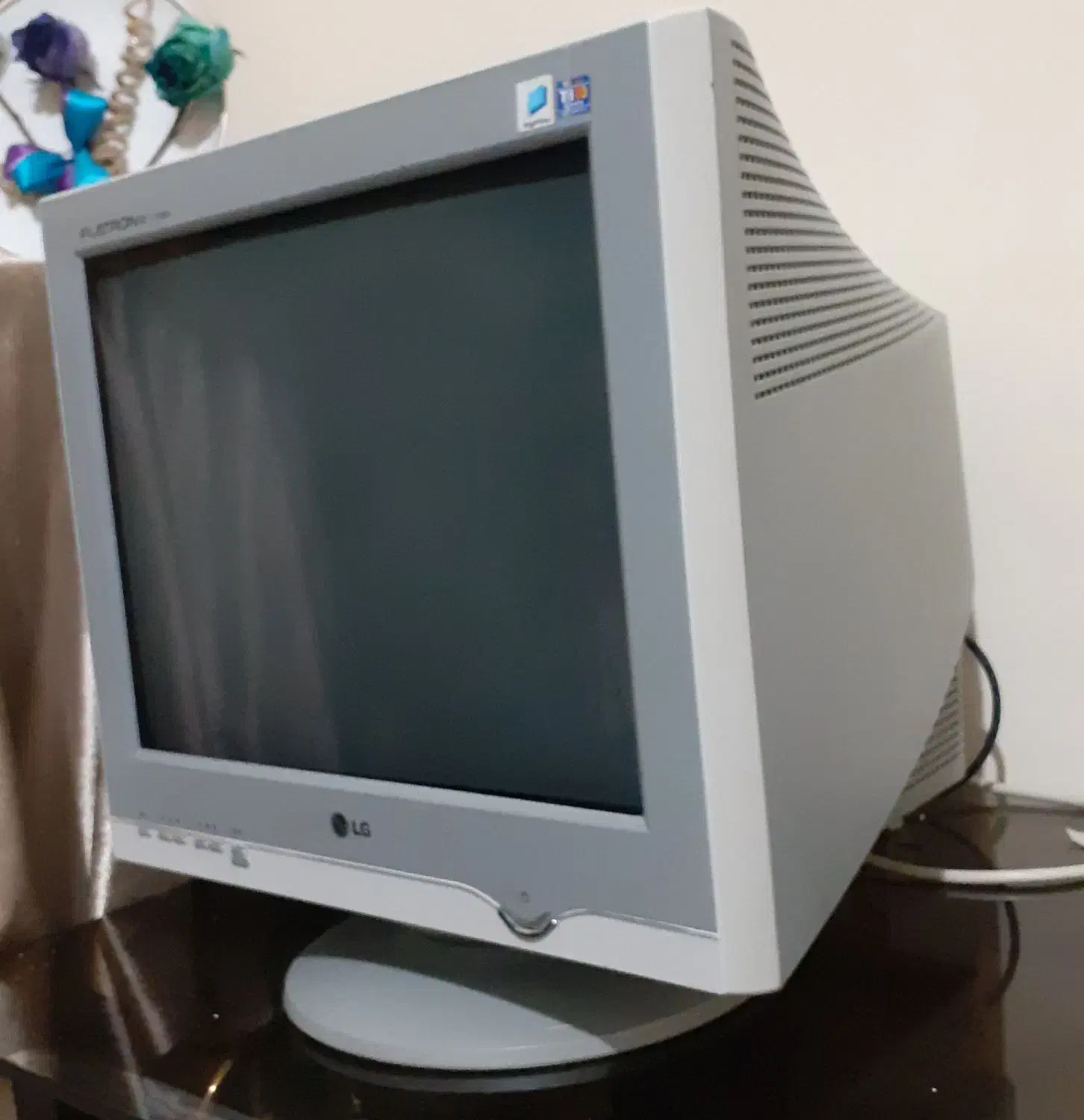 مانیتور|قطعات و لوازم جانبی رایانه|خوی, |دیوار