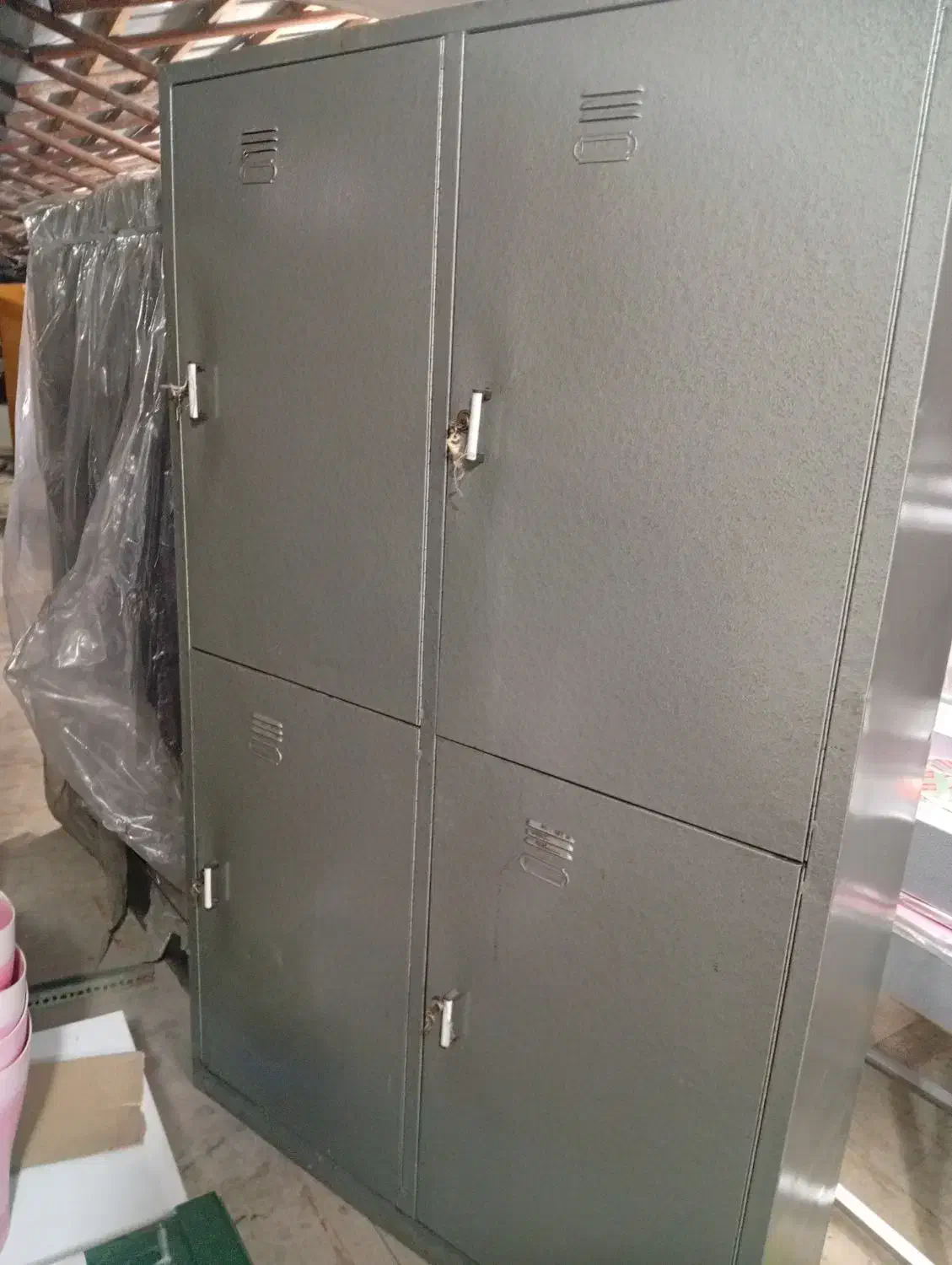 کمد های انبار مانده و استفاده نشده|جاکفشی، کمد، دراور|رشت, سعدی (تختی)|دیوار