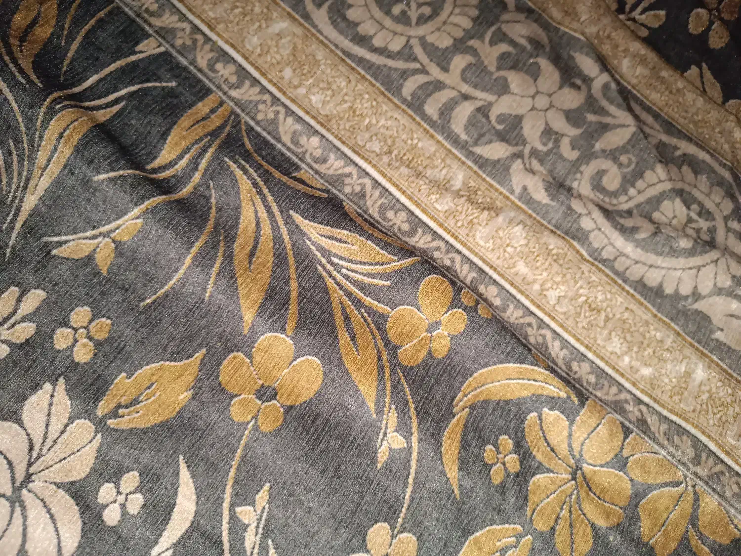 روفرشی دورکشدار|روفرشی|ابهر, |دیوار