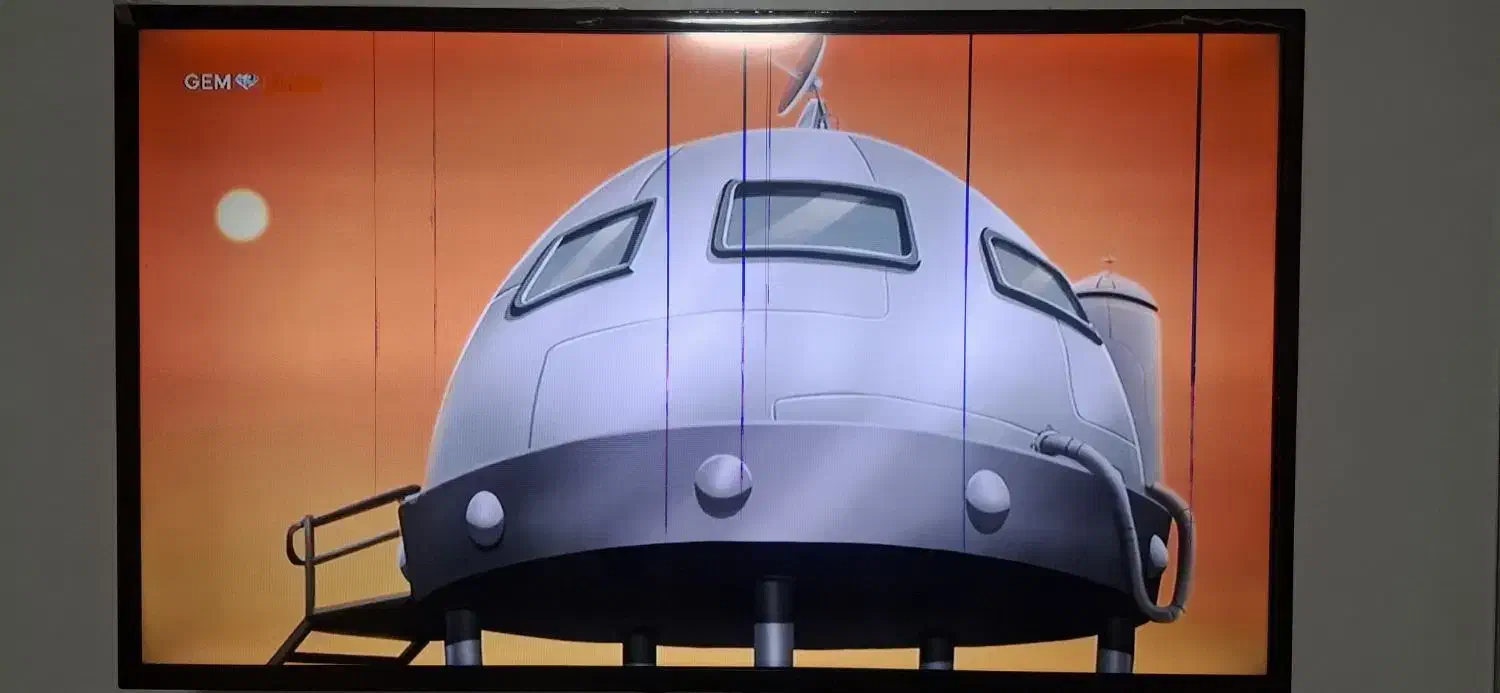 تلویزیون۴۰|تلویزیون و پروژکتور|فولادشهر, مسکن مهر فولادشهر|دیوار