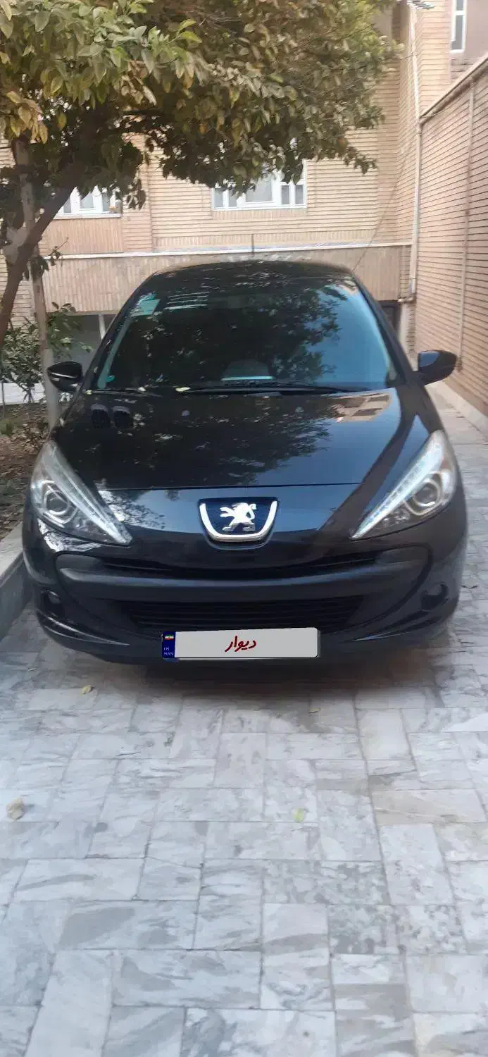 ۲۰۷ پانا|خودرو سواری و وانت|قم, بکایی|دیوار