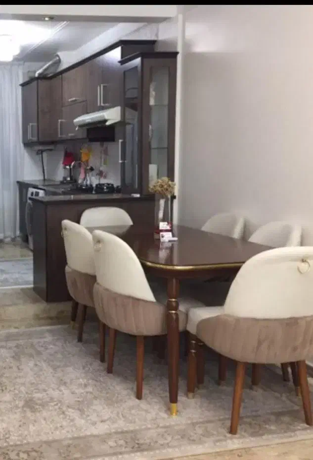 1فقط مهرگان جنس باکیفیت ارزان میفروشه زنده باد لر1|میز و صندلی غذاخوری|صدرا-فارس, فاز ۱|دیوار