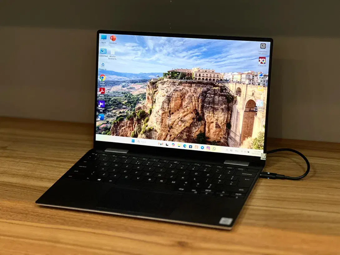 ارزون ترین XPS دل اومد قیمت استثنایی|رایانه همراه|قم, الوندیه و گذر صادق|دیوار