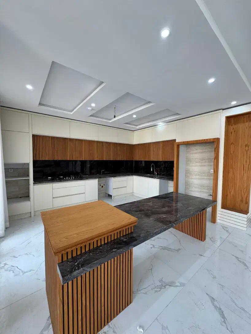 ۱۴۰ متر تک واحد جنوبی ۱ سال ساخت بهداری/۳ خواب|فروش آپارتمان|کرج, شهرک بهداری|دیوار