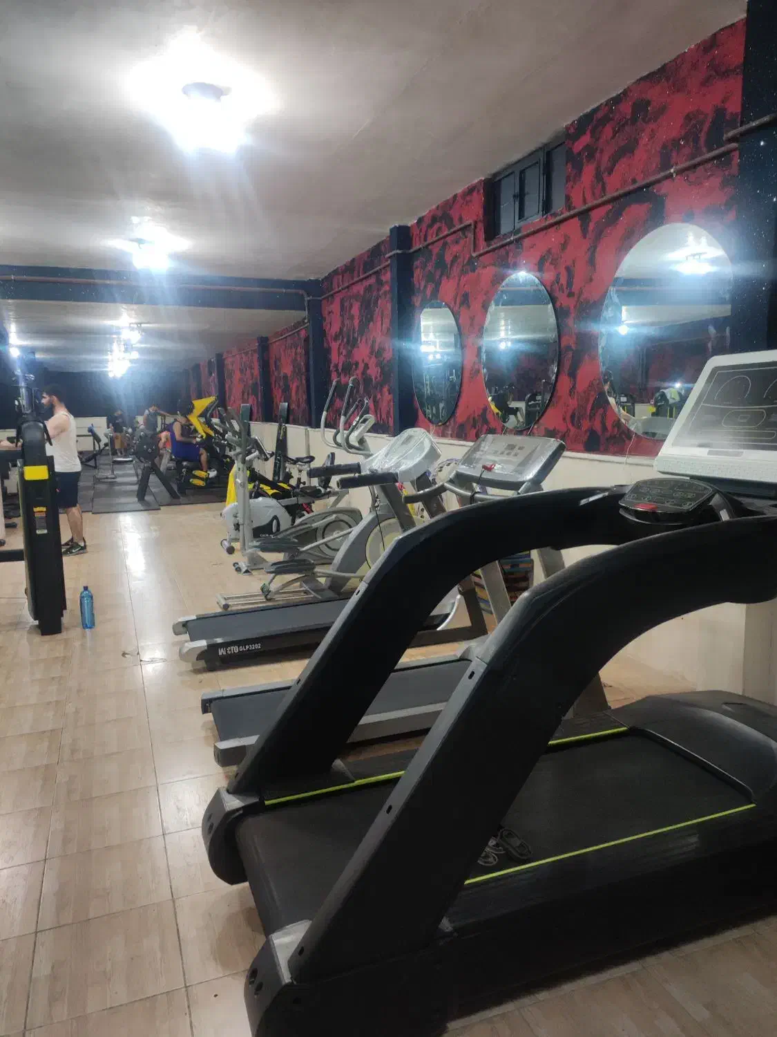 باشگاه بدنسازی کلاسیک|استخدام اداری و مدیریت|تبریز, |دیوار