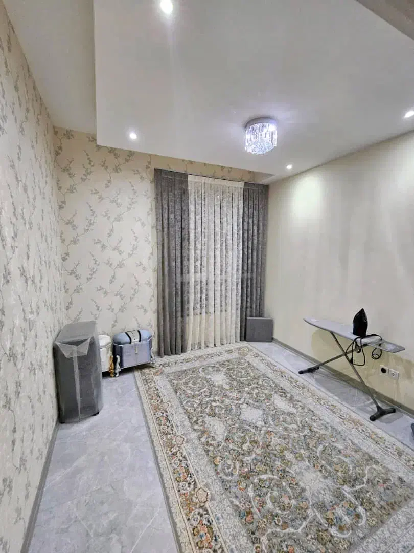 کاسبی/160متر رو به نما رو به آفتاب/2پارکینگ|فروش آپارتمان|کرج, عظیمیه|دیوار