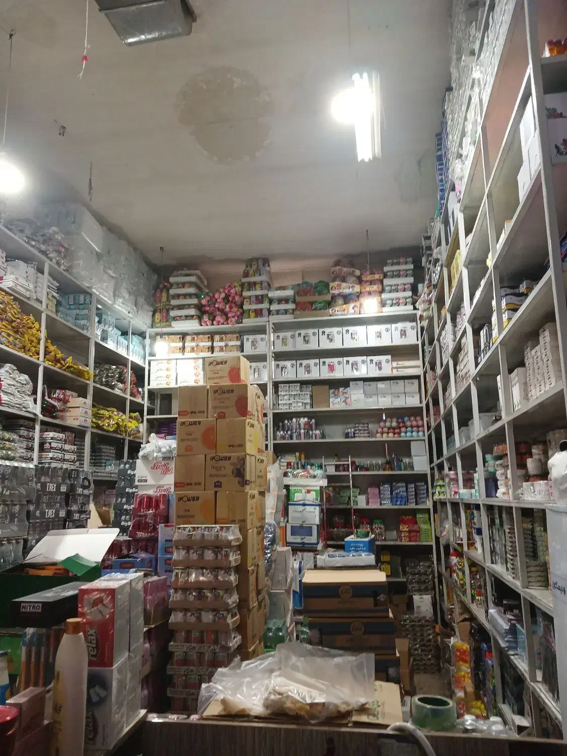 کارگر یا شاگرد مغازه|استخدام خدمات فروشگاه و رستوران|مشهد, کارمندان دوم|دیوار