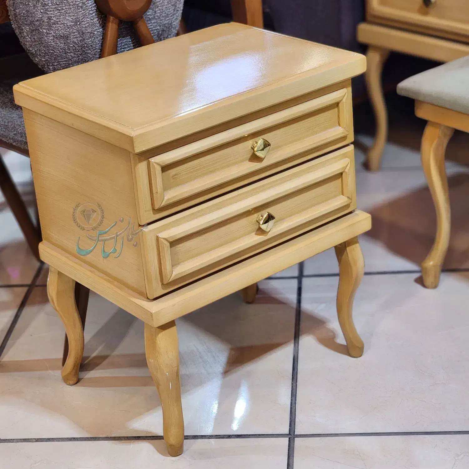 سرویس خواب فرانسوی (مبلمان و قصر جهیزیه الماس)|تخت و سرویس خواب|بیرجند, |دیوار