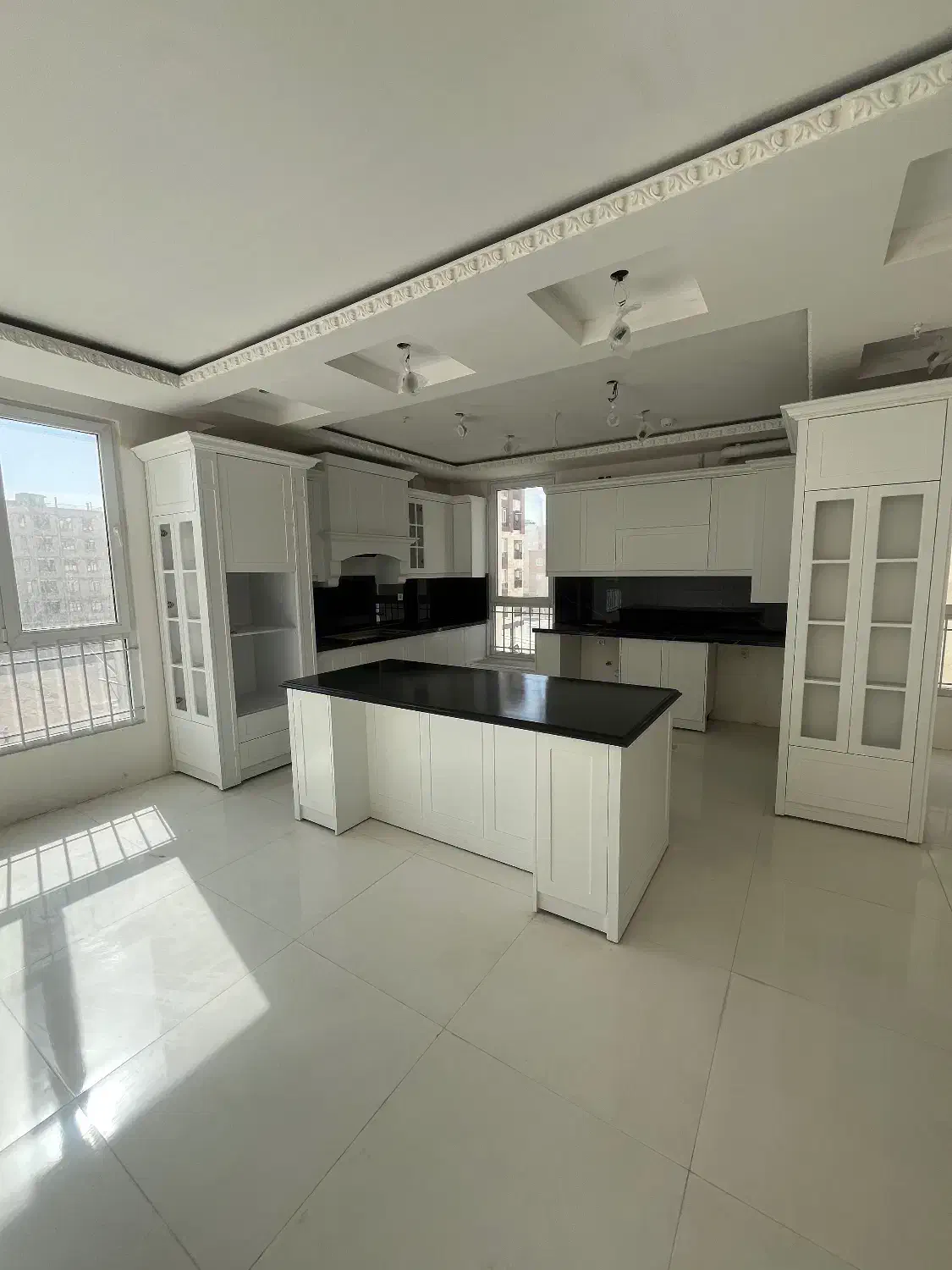 آپارتمان 165 متری / دونبش / نوساز /حاشیه ۲۰ متری|فروش آپارتمان|مشهد, الهیه|دیوار