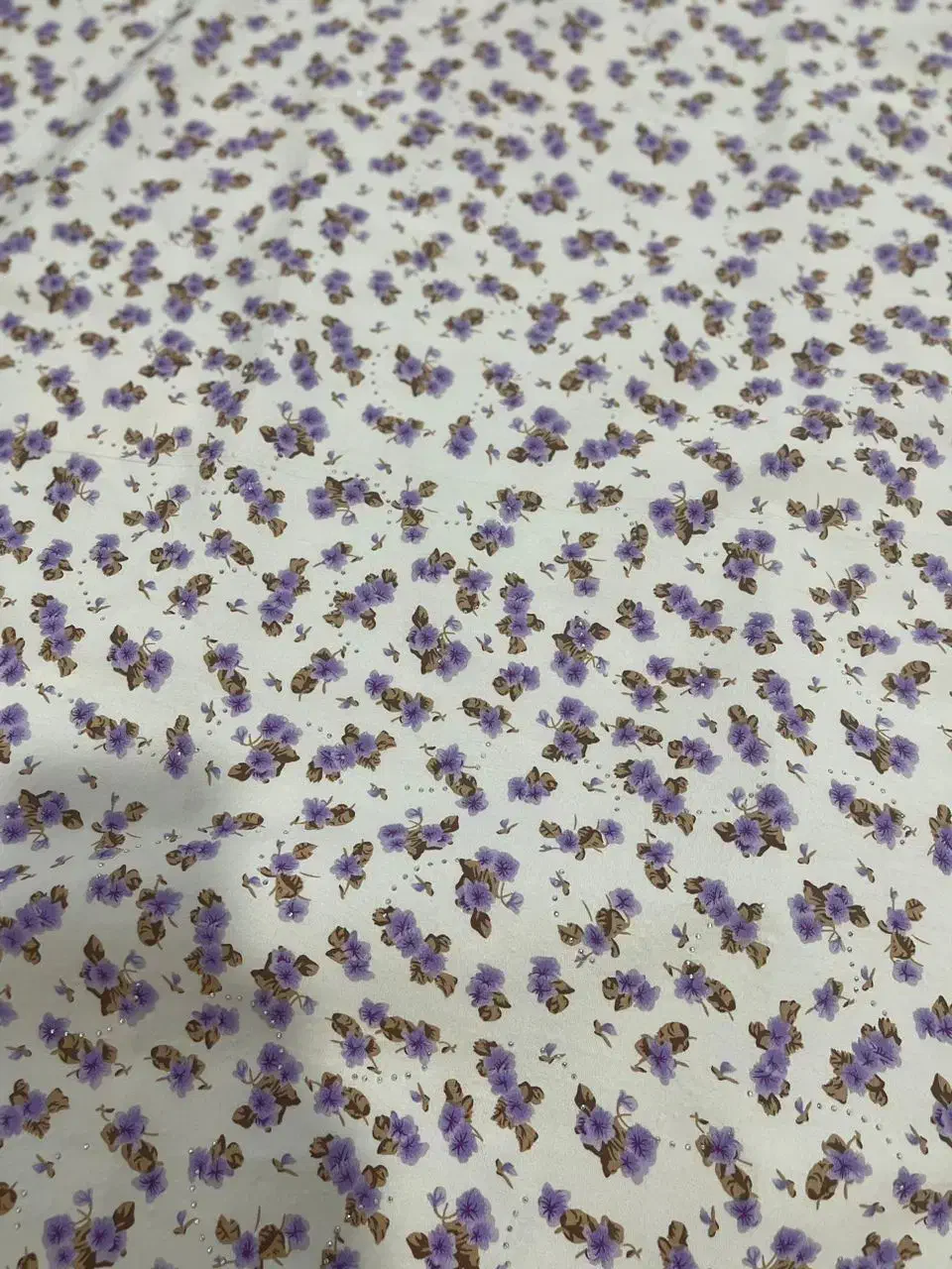 بدون نام|لباس|میناب, |دیوار