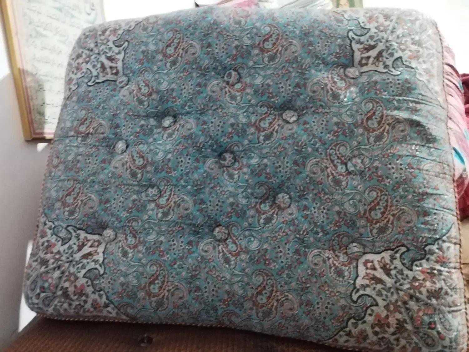 پشتی ترمه|پشتی|یزدان شهر, |دیوار