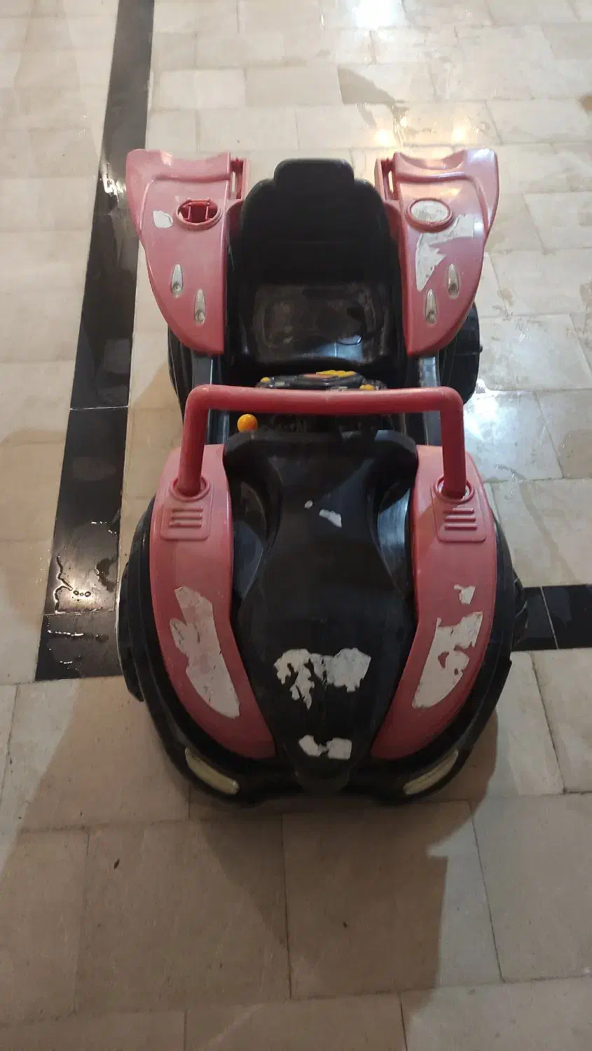 ماشین شارژی|اسباببازی بچه|کاشان, درب باغ|دیوار