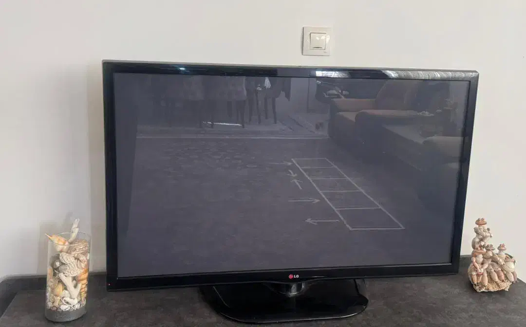 تلویزیون ال جی|تلویزیون و پروژکتور|شیراز, دشت چنار|دیوار