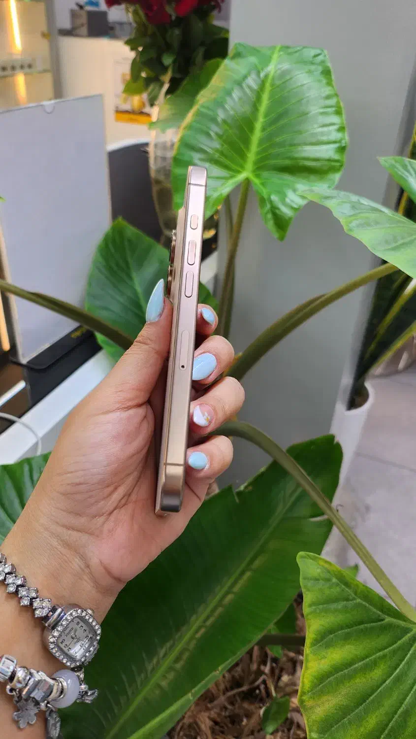 16pro 128|موبایل|مشهد, احمدآباد|دیوار