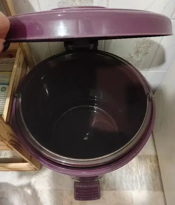 سطل زباله پدالی نو|لوازم نظافت|تهران, گلستان (شهرک راه آهن)|دیوار