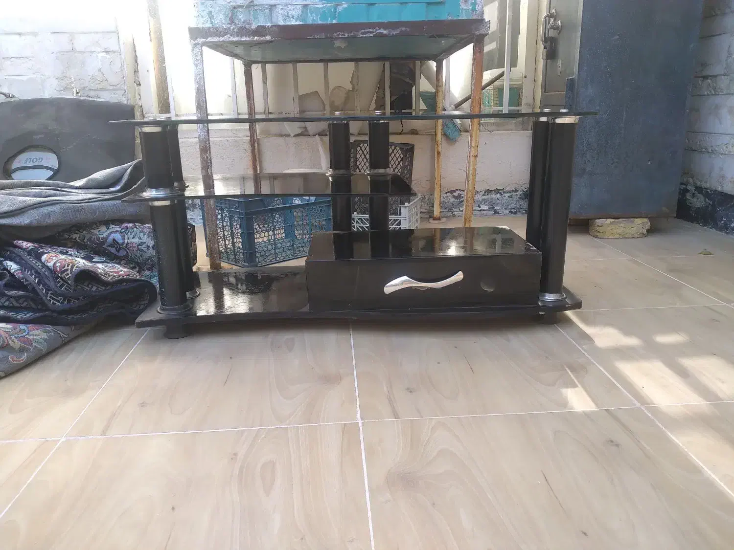 باسلام تلوزیون ومیزتلوزیون سالم ودرود نو|تلویزیون و پروژکتور|شیراز, لشکری|دیوار