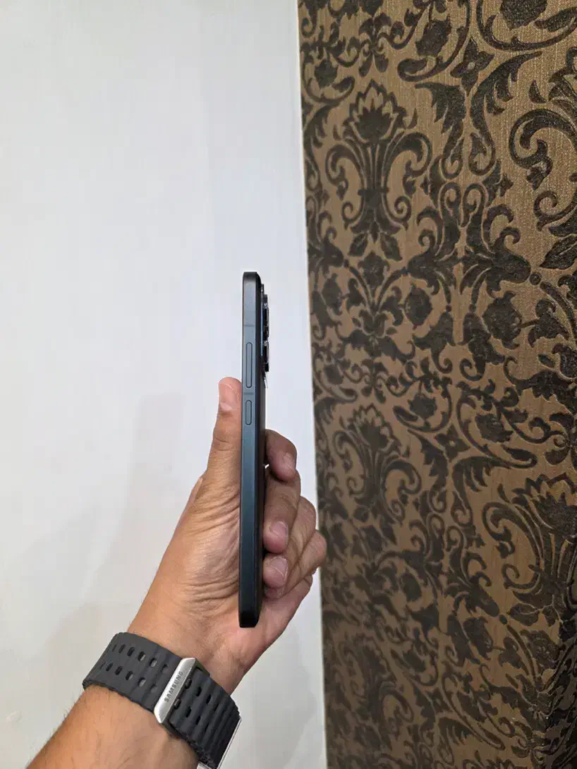 کار کرده|موبایل|یزد, |دیوار