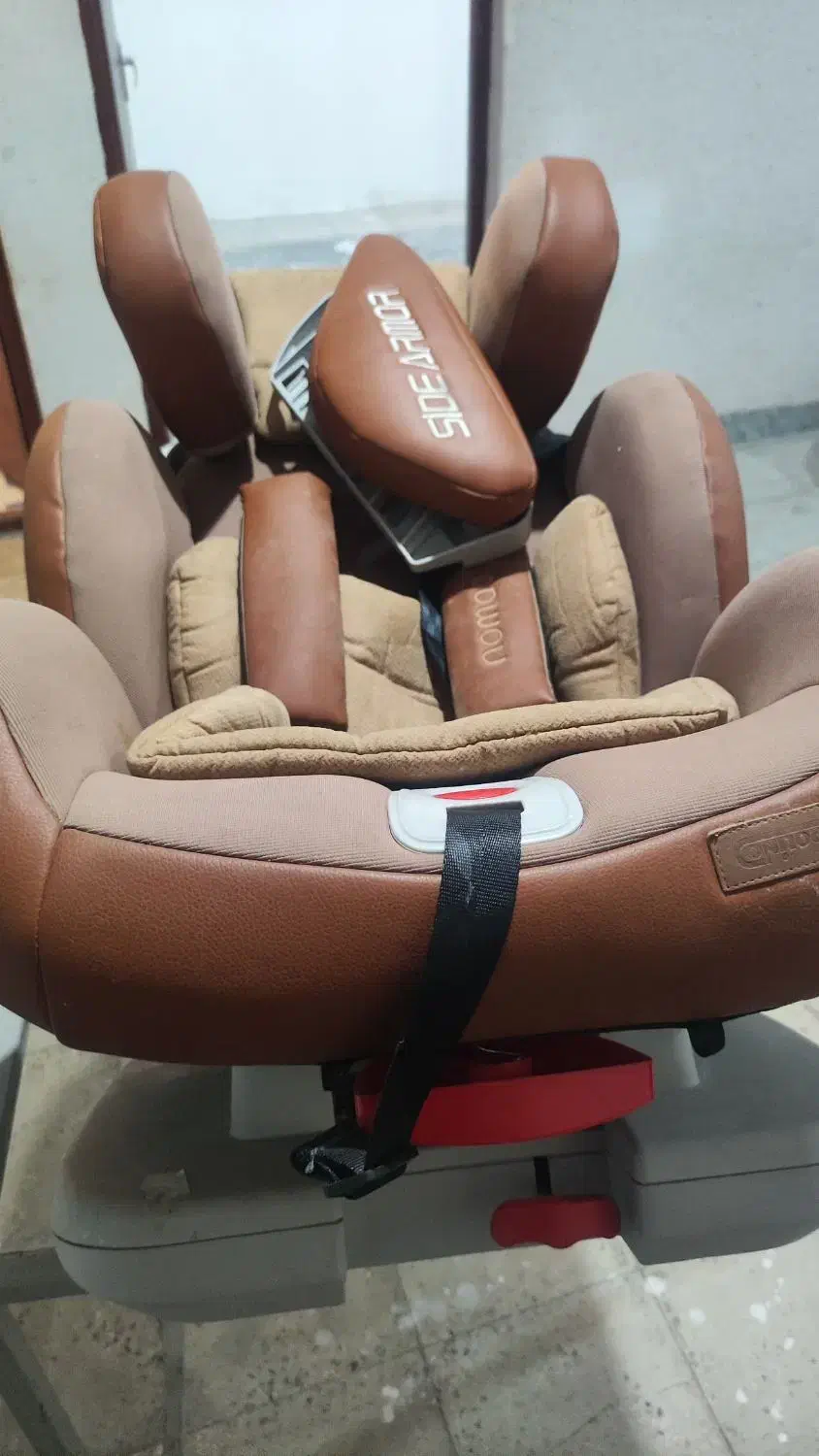 صندلی کودک خارجی چیپولینو مخصوص ماشین در حد نو|تخت و صندلی بچه|رشت, نظری|دیوار