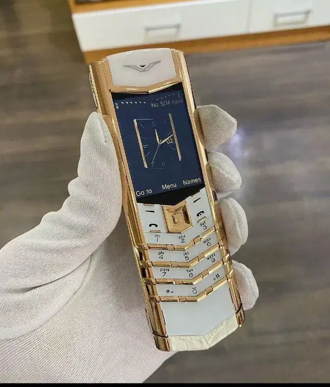 **دکمه ای آکبند جدیــد نوکیا veru k8 v10 طلایی|موبایل|اصفهان, قلعه طبره|دیوار