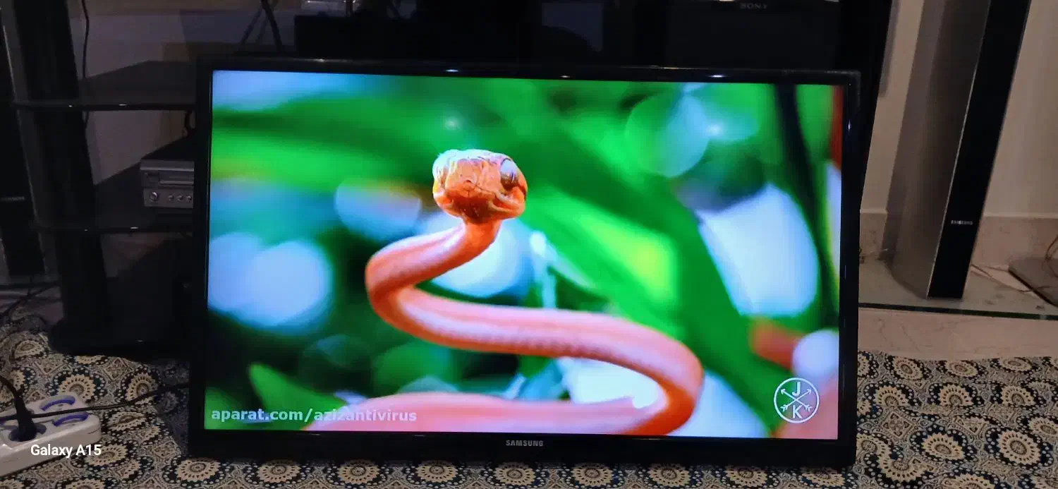 تلویزیون ال ای دی 32 سامسونگ|تلویزیون و پروژکتور|تهران, سازمان برنامه جنوبی|دیوار