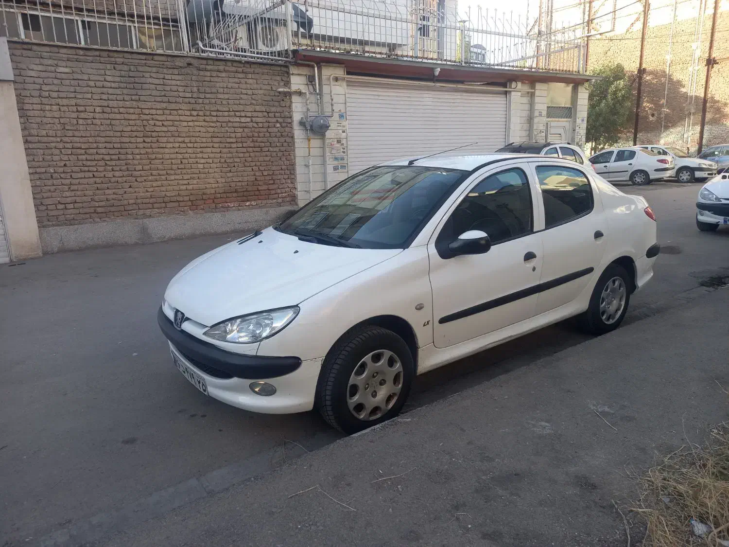پژو 206 SD V8، مدل ۱۳۹۱ کم کار درحد|خودرو سواری و وانت|اردبیل, |دیوار