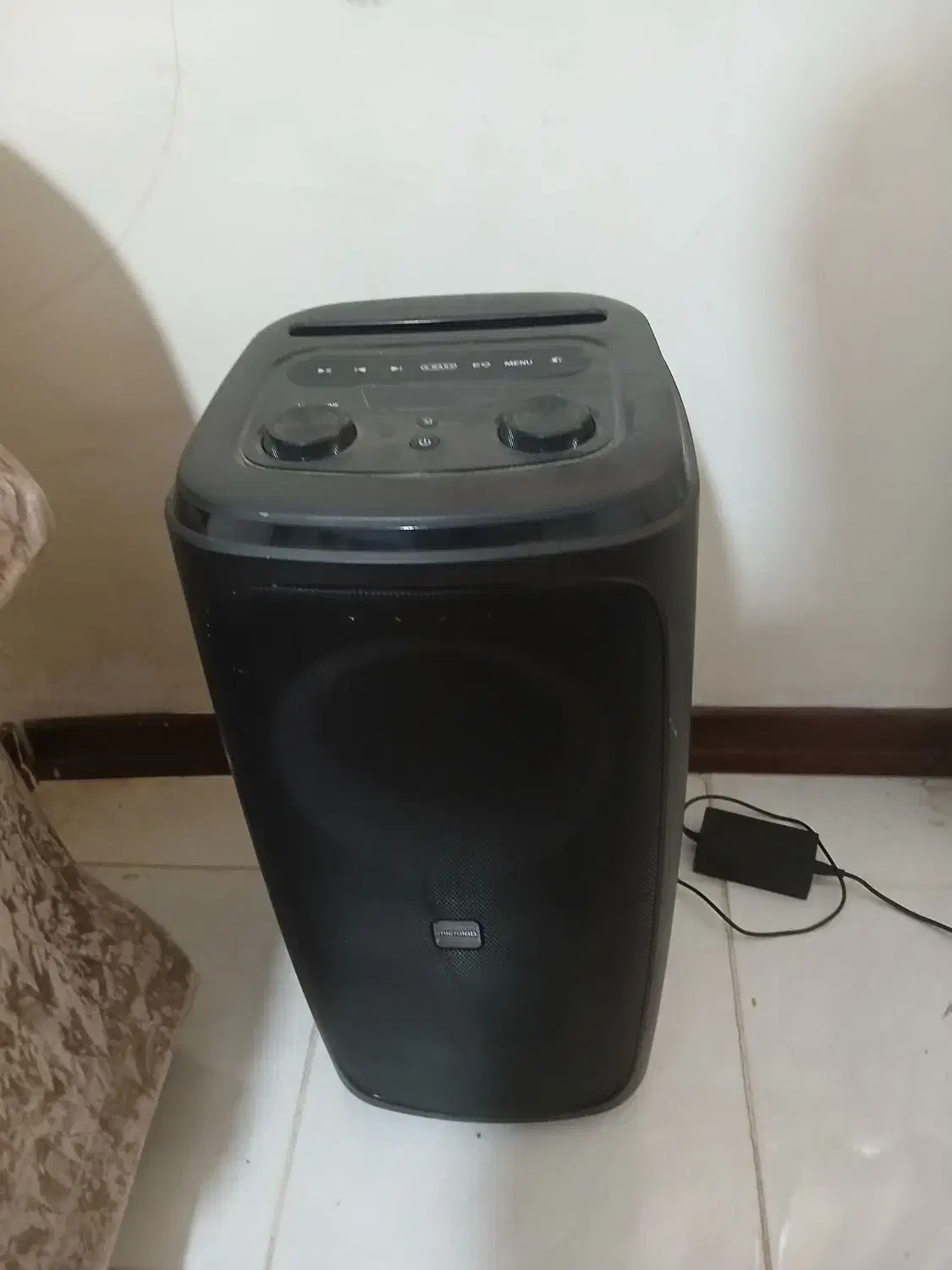 اسپیکر|سیستم صوتی خانگی|شیراز, دروازه قران|دیوار