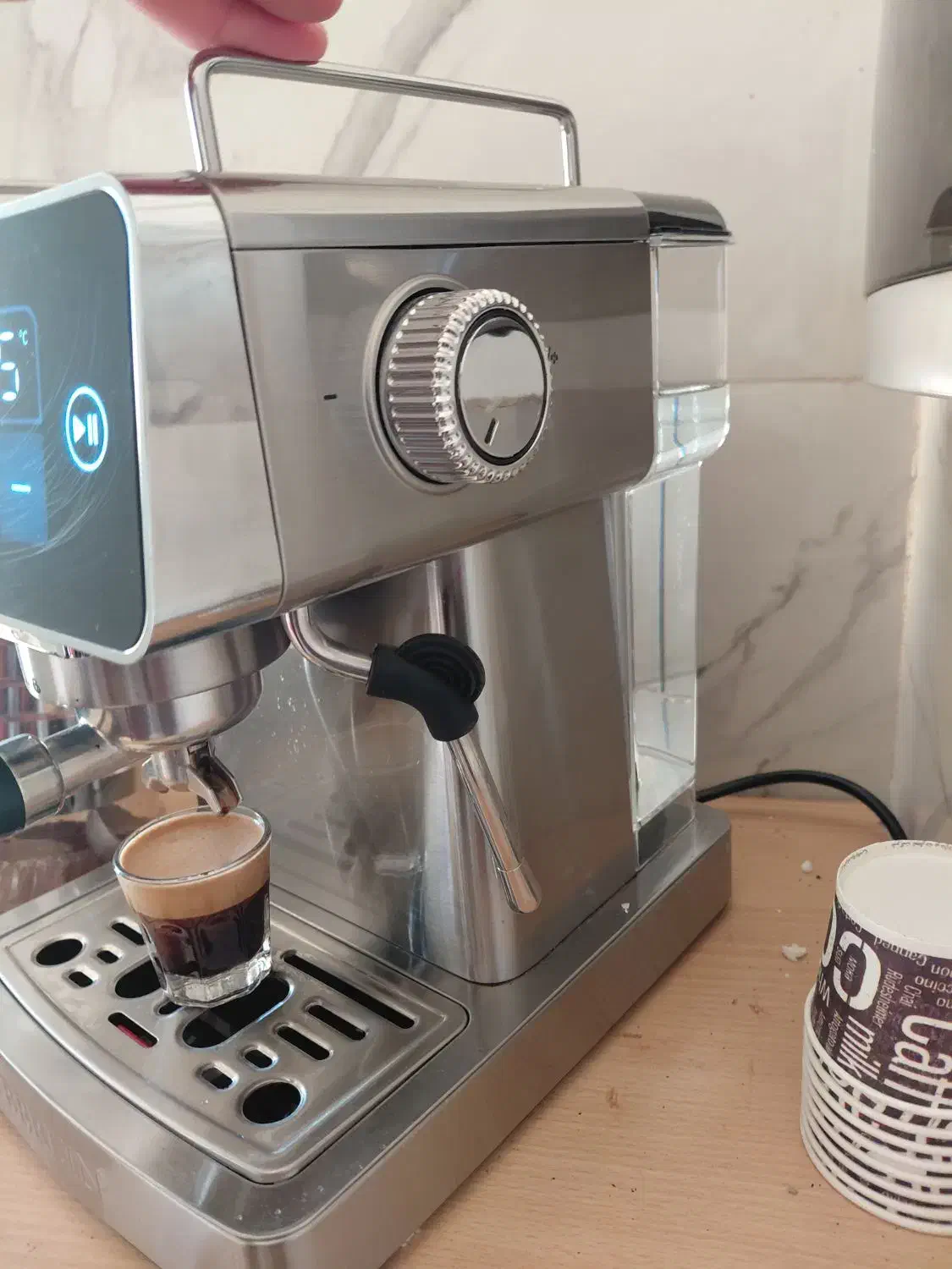 قهوه ساز نیمه صنعتی ۱۸۰۰میلی لیتری برلین|سماور، چایساز، قهوهساز|قزوین, |دیوار